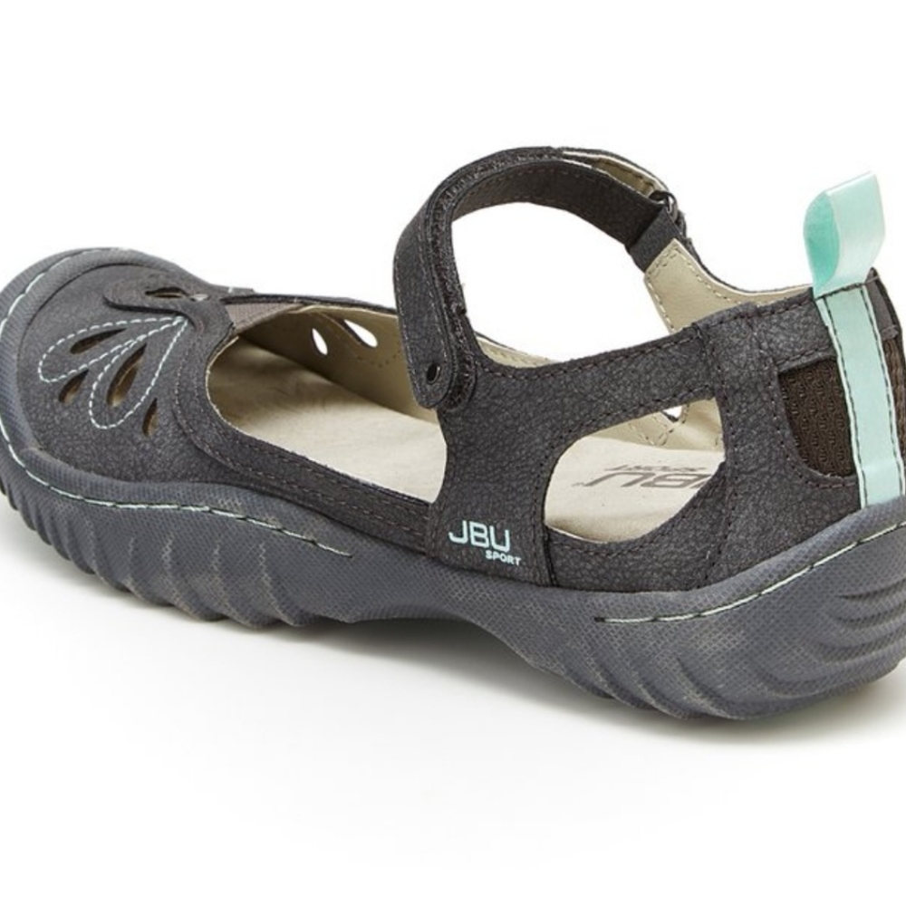 Shoes - Picture 3 of 6